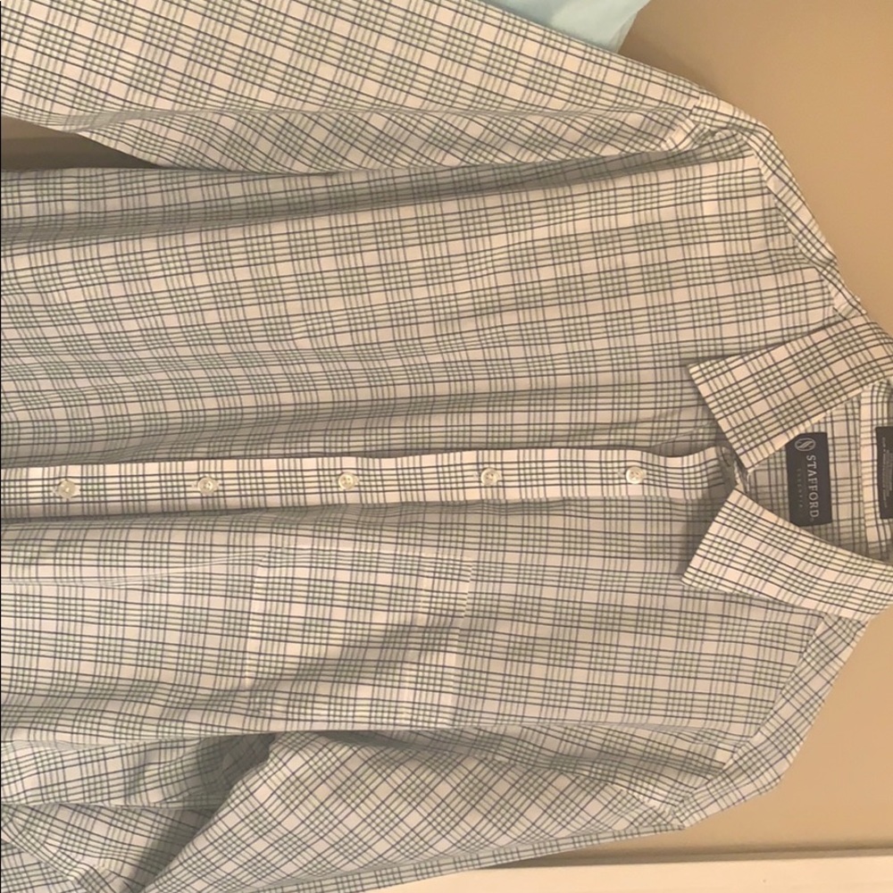 Stafford men’s long sleeve dress shirt